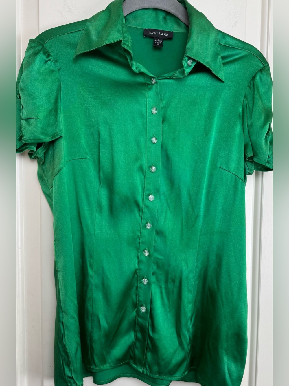 bebe Emerald Green 96% Silk Puff Sleeve Button Down Blouse M Y2K